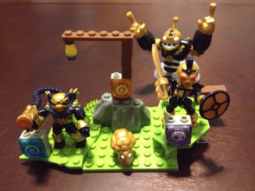 MEGA Bloks Skylanders Giants Legendary 3-Pack of figures