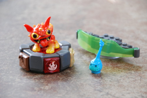 MEGA Bloks Skylanders SwapForce Hot Dog Series 3 Battle Portal