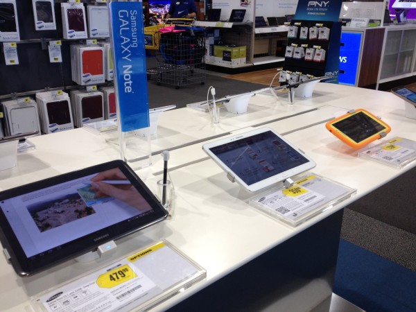 #Shop The Samsung Galaxy Display #IntelTablets