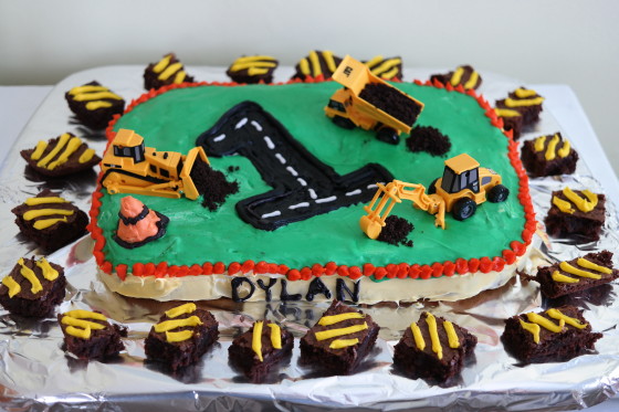 Dylan's Construction Cake