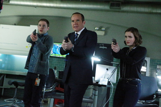 IAIN DE CAESTECKER, CLARK GREGG, ELIZABETH HENSTRIDGE