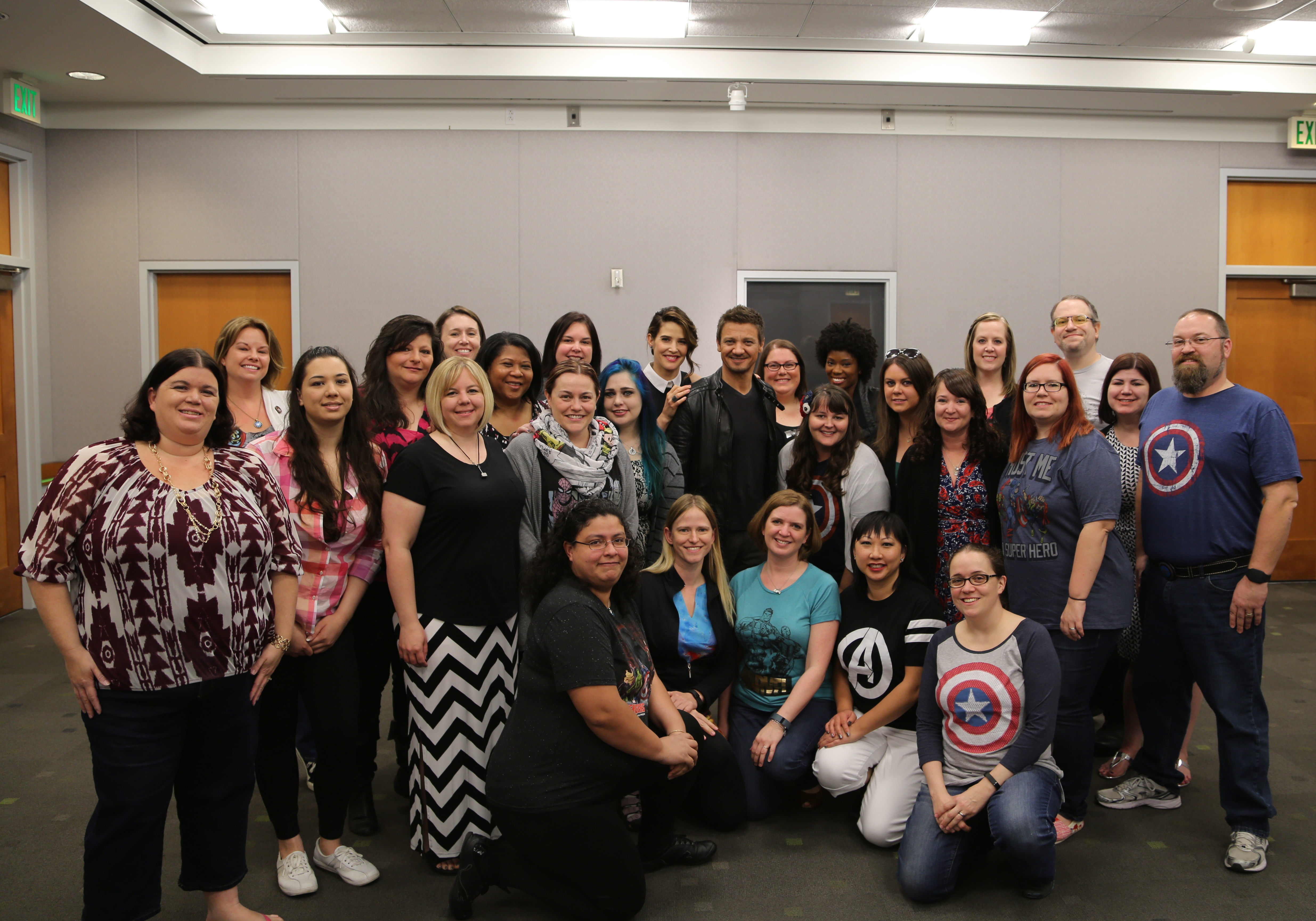 Jeremy Renner and Cobie Smulders with 25 #AvengersEvent Bloggers - Photo Credit - Disney