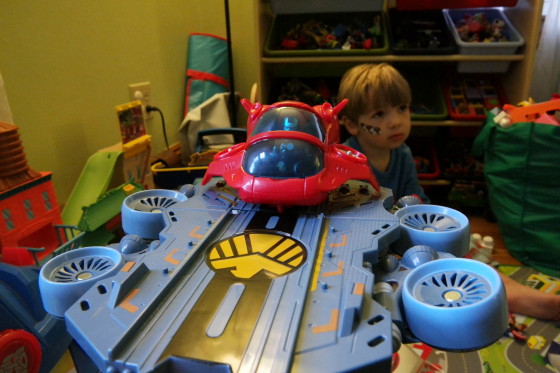 The Quinjet on the 4 in 1 Helicarrier