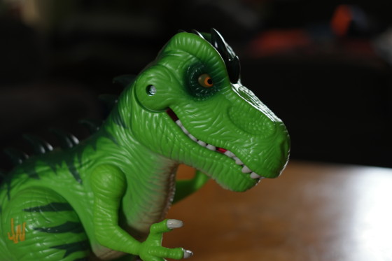 JURASSIC WORLD TYRANNOSAURUS REX Side View