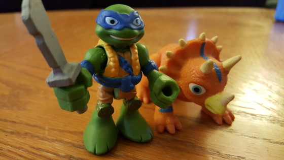 TMNT Half Shell Heroes - Leo and Triceratops