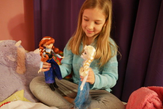 Eva with Anna and Elsa DISNEY FROZEN CLASSIC FASHION Doll Assortment from Hasbro