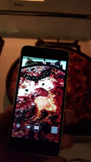 Photographing the Pizza