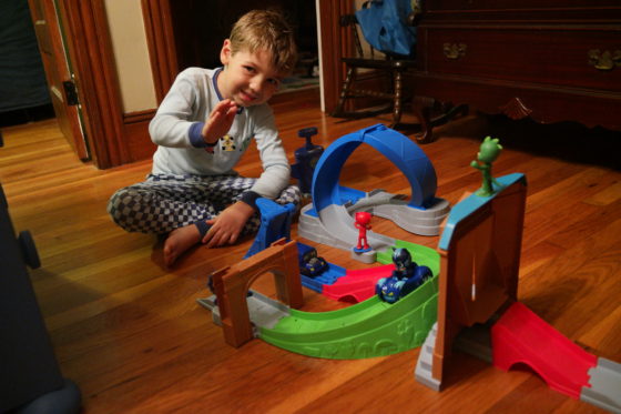 rival racers track playset