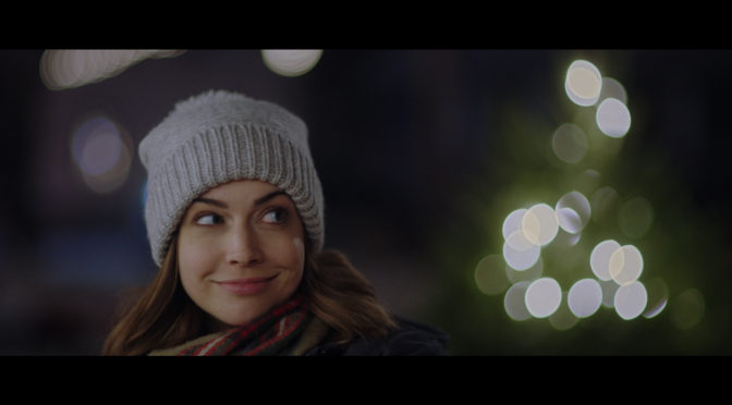 Review: HOLLY STAR – A Beautifully Shot Romantic Christmas Comedy